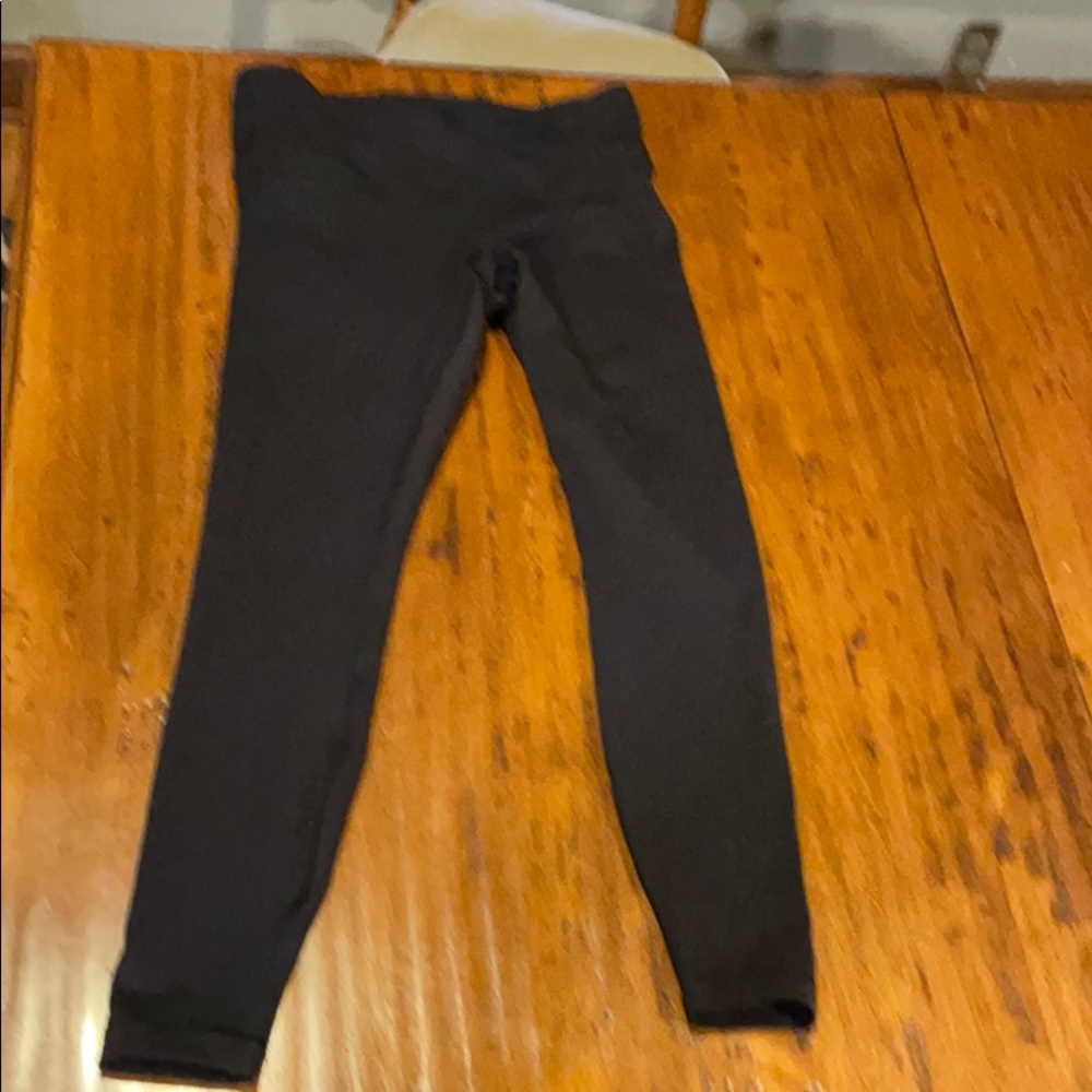 Lululemon black leggings with cute waistband